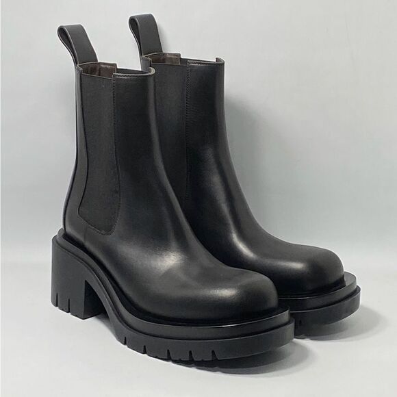 Bottega Veneta Lug Sole Pull On Ankle Boots size 39 - Picture 6 of 13